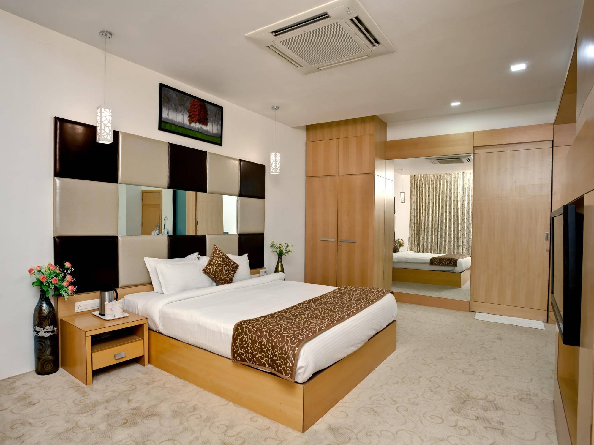 Turban Valley View Resort And Spa, Udaipur Bagian luar foto